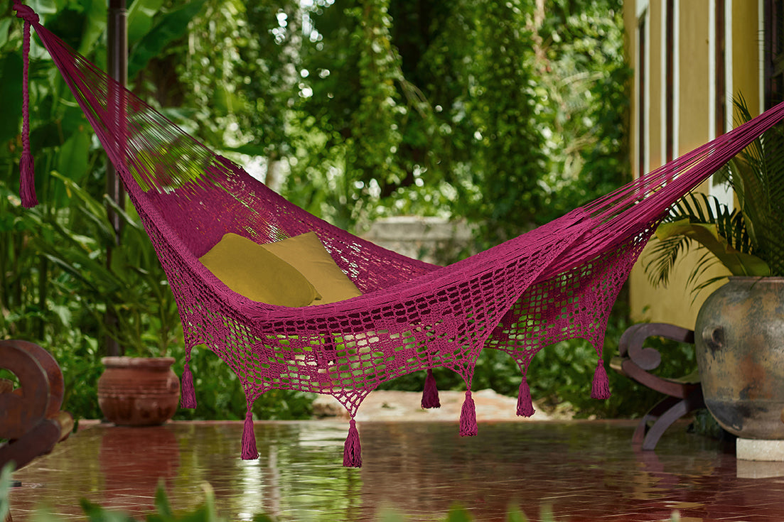 Authentic Mexican Deluxe Outdoor Undercover Cotton Hammock in Mexican Pink
