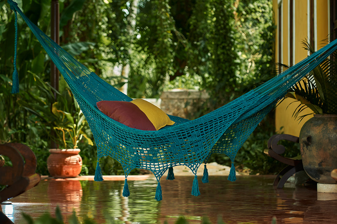 Authentic Mexican Deluxe Outdoor Undercover Cotton Hammock in Teal