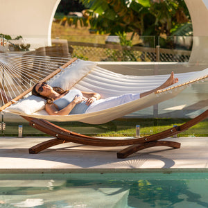 415 cm Wooden Arc Hammock Stand & King Quilted Hammock in 5 available colours