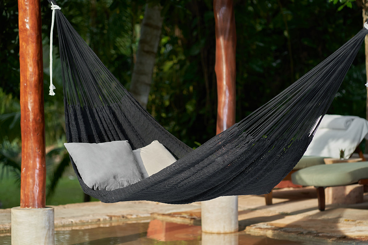 Outdoor undercover cotton Mexican hammock in 15 available catalog colours